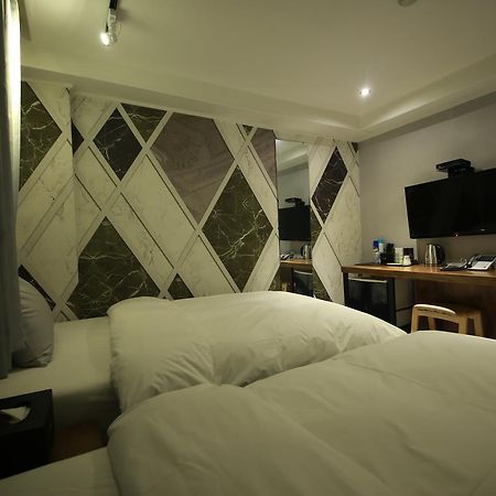 Hotel Blanc In Чхонджу Экстерьер фото