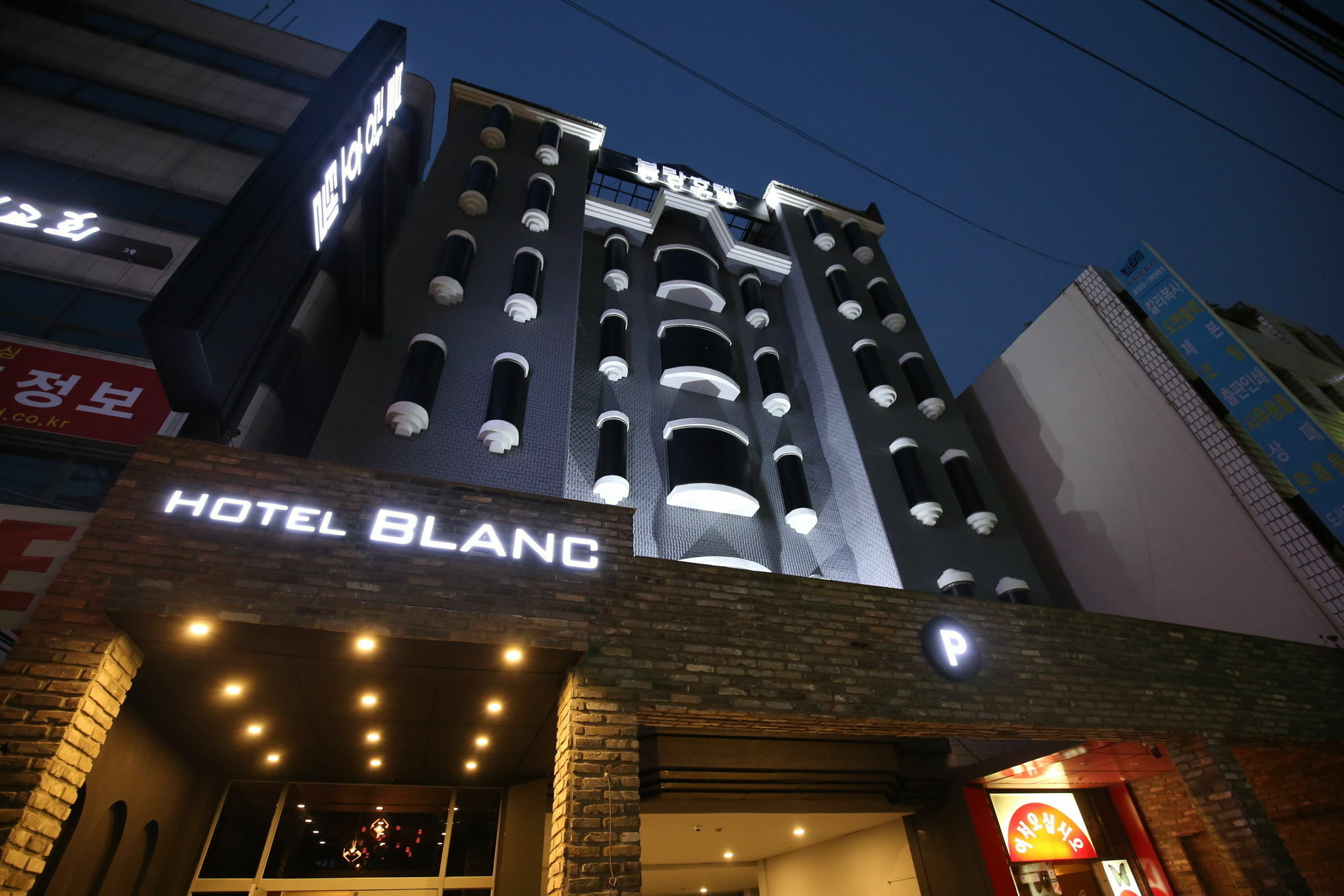 Hotel Blanc In Чхонджу Экстерьер фото